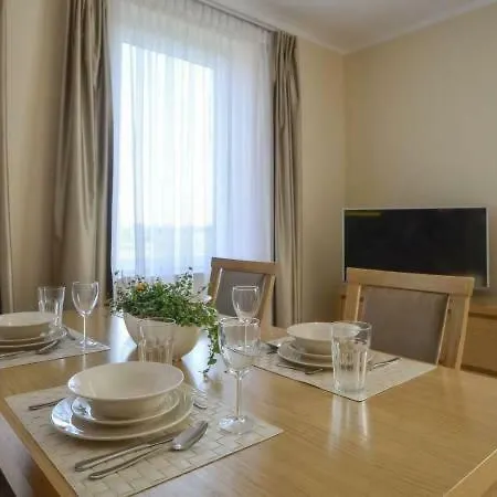 Apartament Madera アパート ウストロニエ・モルスキエ